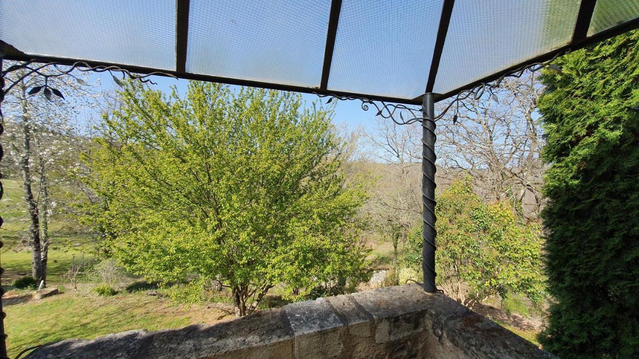 Domaine Du Cardou Hotel Puy-lʼÉvêque Buitenkant foto