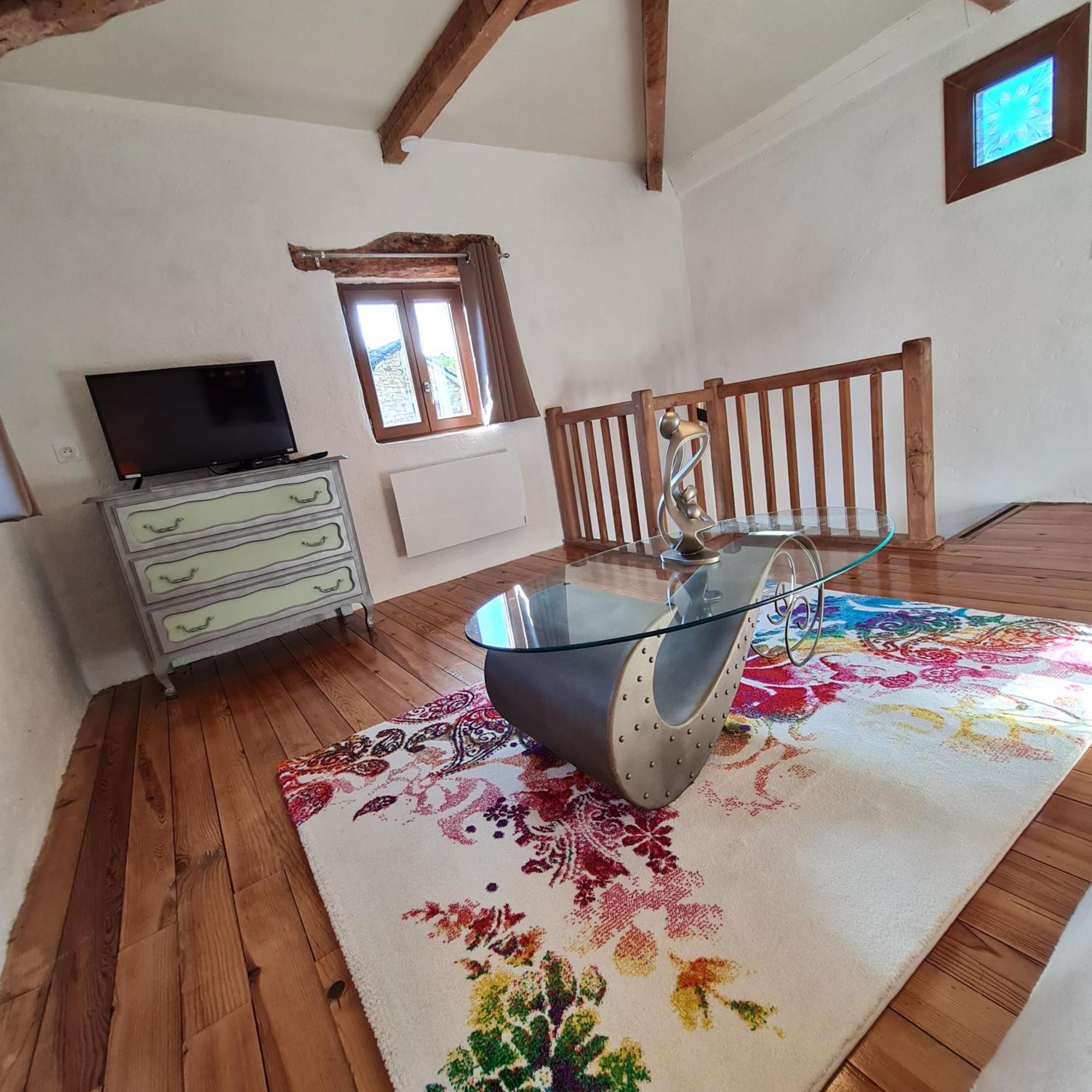 Domaine Du Cardou Hotel Puy-lʼÉvêque Buitenkant foto