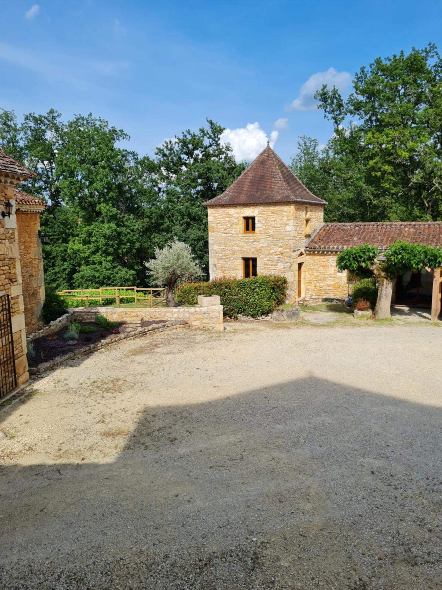 Domaine Du Cardou Hotel Puy-lʼÉvêque Buitenkant foto