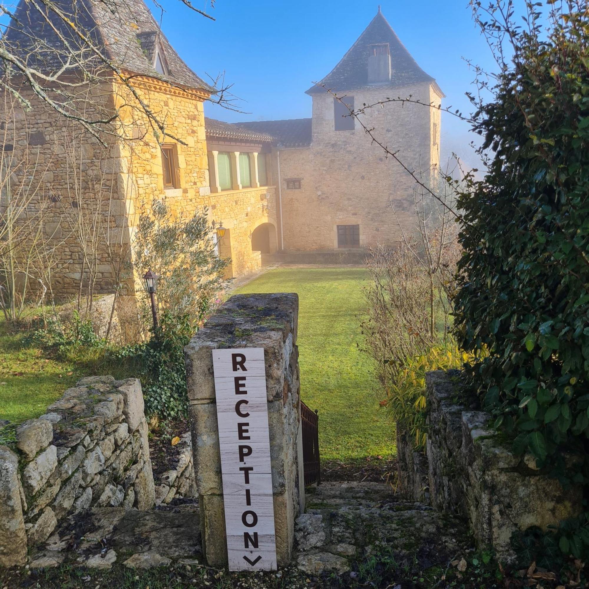 Domaine Du Cardou Hotel Puy-lʼÉvêque Buitenkant foto
